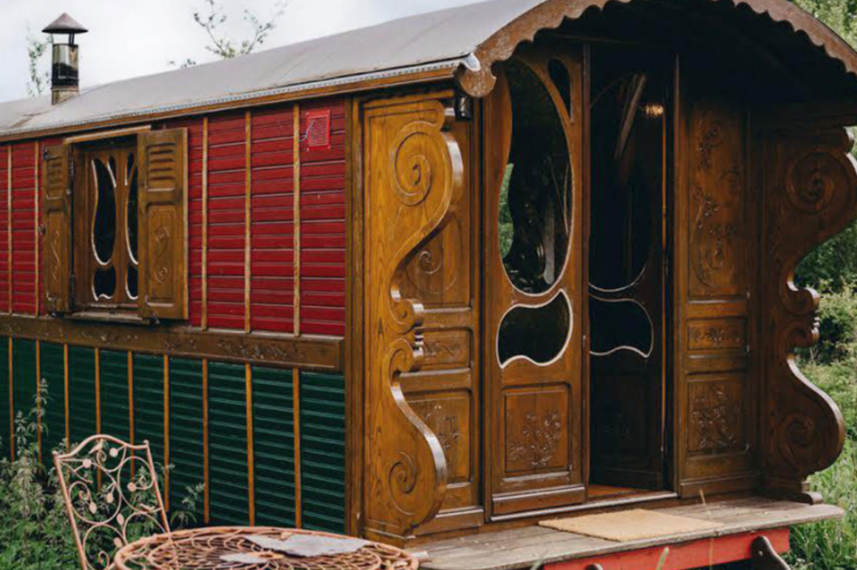 Roulotte Retreat