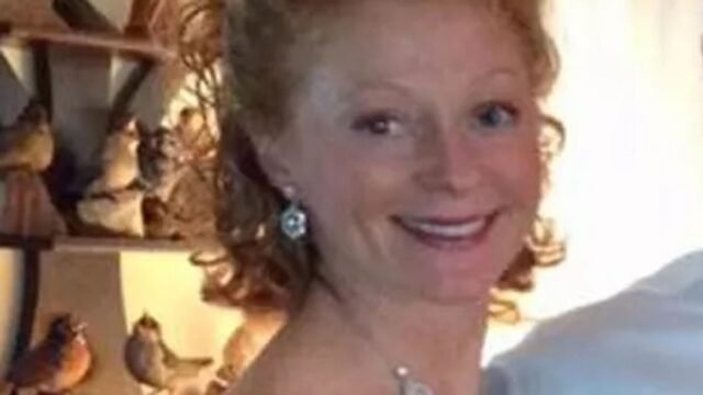0_Teacher-killed-as-she-tried-to-save-her-dog-from-8-foot-alligator-after-it-leapt-out-of-pond.jpg