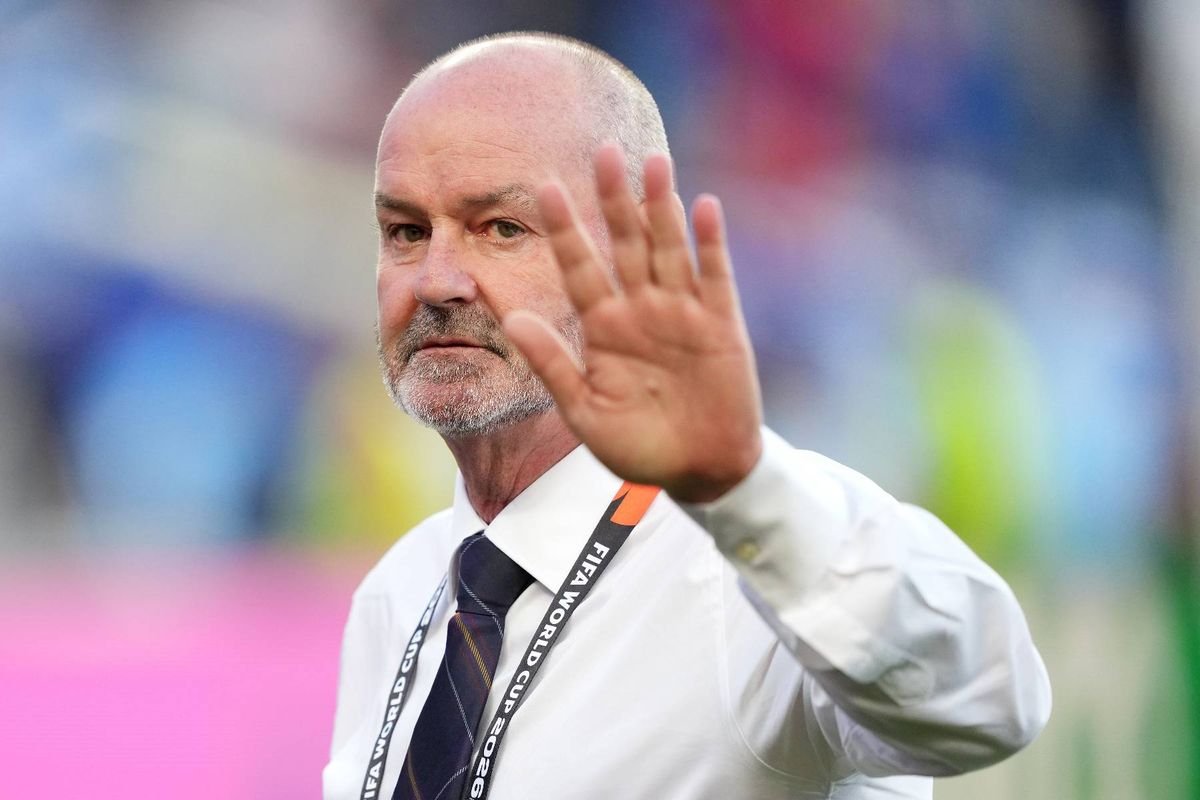 លោក Steve Clarke គ្រូបង្វឹកស្កុតឡែន