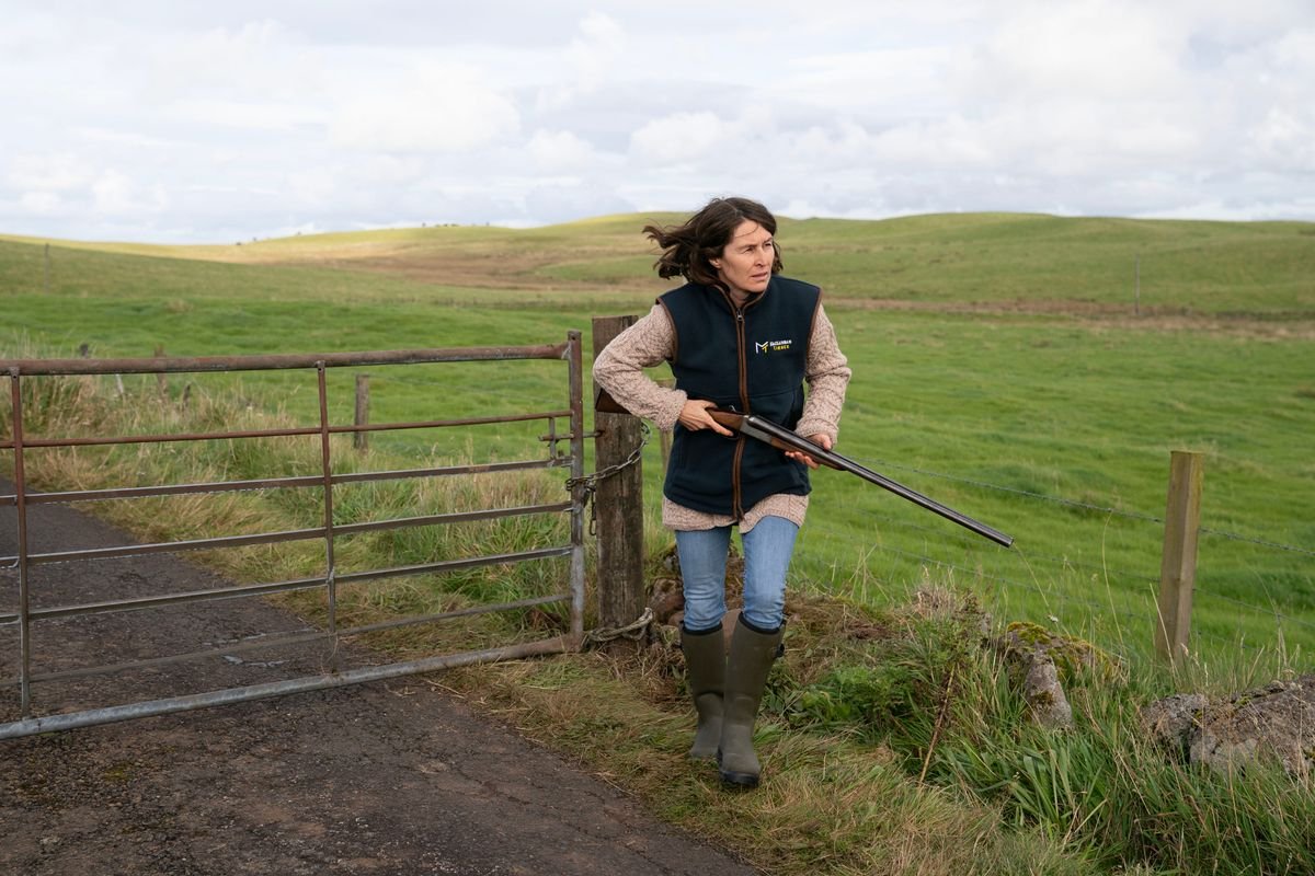 Helen Baxendale ជា Bethany Morgan