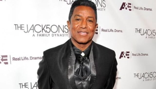 1407736_123837_updates.jpg