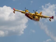 តើកងនាវាបារាំង Canadair នៅឯណា?
