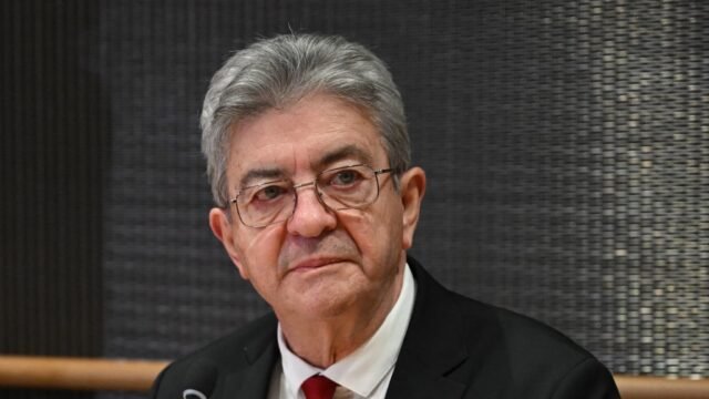 1783082512_Jean-Luc-Melenchon-a-l-Assemblee-nationale-ce-samedi-6-decembre-2025-2196273.jpg