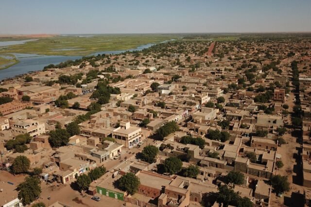 1783193577_2481592-vue-aerienne-de-gao-au-mali-datant-de-novembre-201.jpg