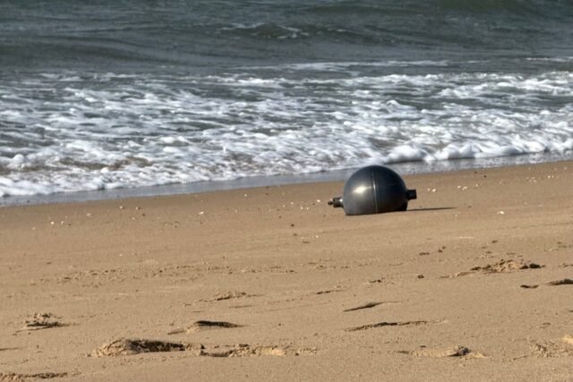 1783250697_Strange-black-balls-found-in-Queensland-beaches.jpeg