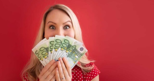 1783440675_prime-au-bac-2026-quelles-banques-versent-jusqu-a-160-euros-pour-une-mention.jpg