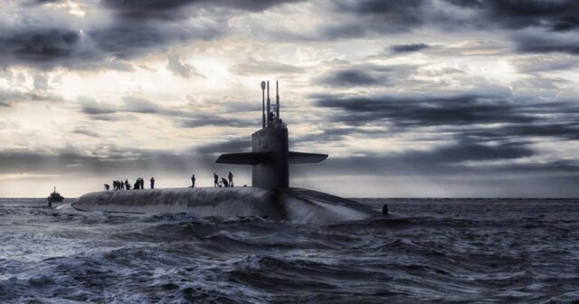 1783470779_sous-marins-militaires-le-canada-tourne-le-dos-aux-etats-unis-et-choisit-l-allemand-tkms.jpg