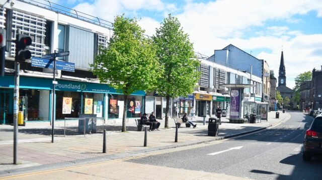 1783518652_1_GV-of-area-around-Dumbarton-Town-Centre.jpg