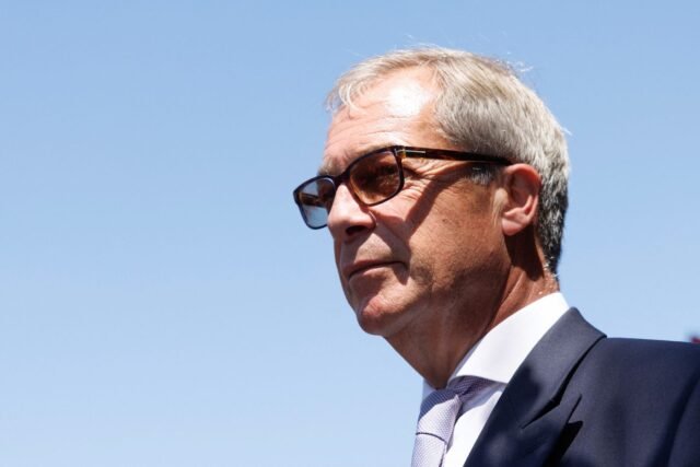 1783536354_2484904-nigel-farage-chef-du-parti-britannique-d-extreme-d.jpg