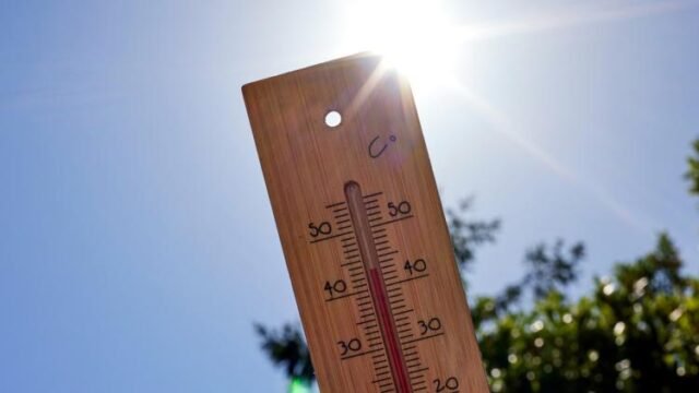 1783711690_temperature_chaude_credits_mathieu_thomasset_hans_lucas_hans_lucas_via_afp_69eb3a629d7a4.jpg