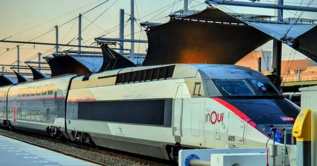 1783797124_canicule-comment-la-sncf-anticipe-t-elle-les-effets-du-rechauffement-climatique.jpg