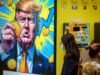 Trump ទទួលបានទ្រព្យសម្បត្តិពីអាជីវកម្មគ្រីបតូរបស់គាត់។ អ្នកវិនិយោគរាប់ពាន់នាក់បានបាត់បង់អាវរបស់ពួកគេ។