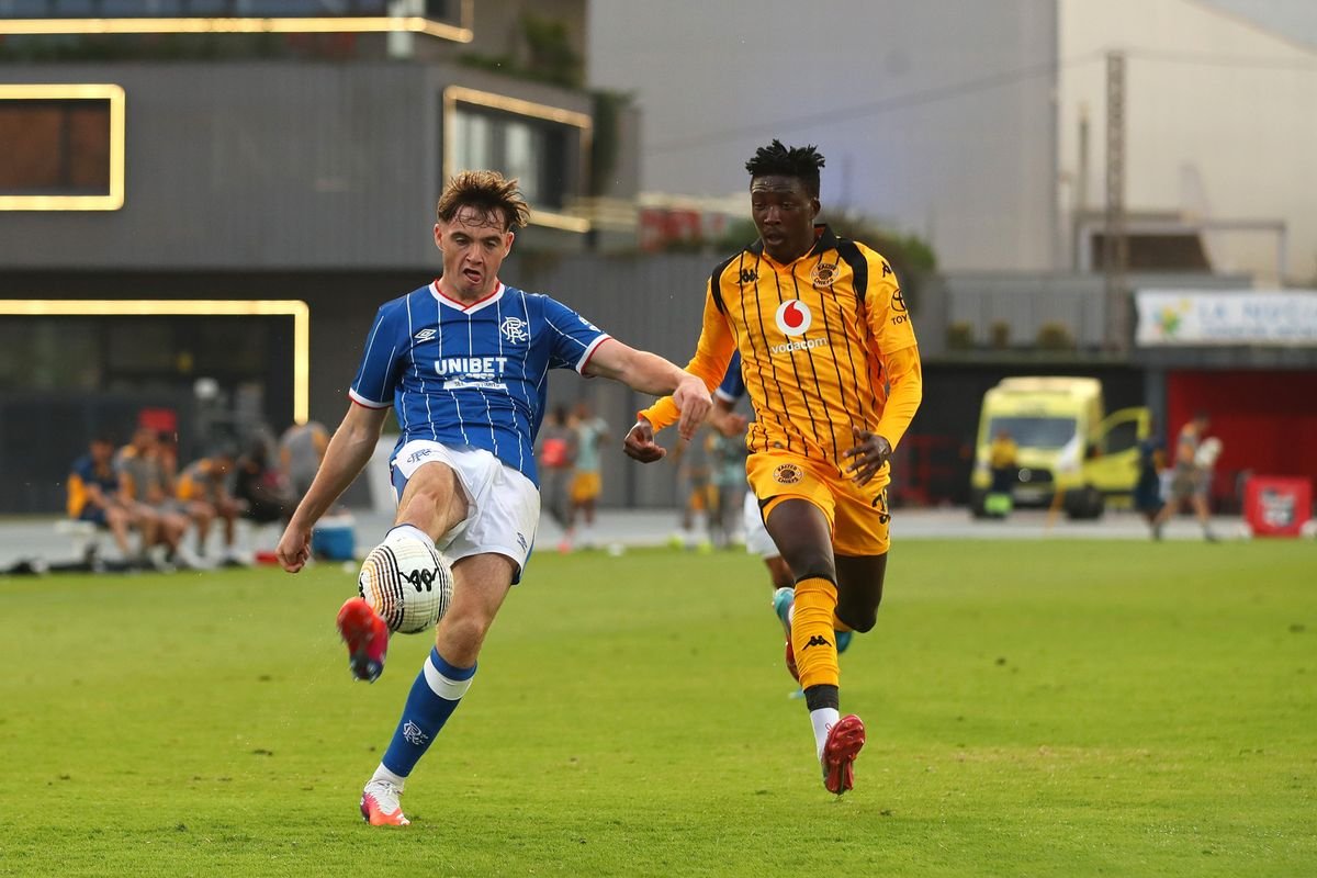 Findlay Curtis ស៊ុតបញ្ចូលទីសម្រាប់ Rangers