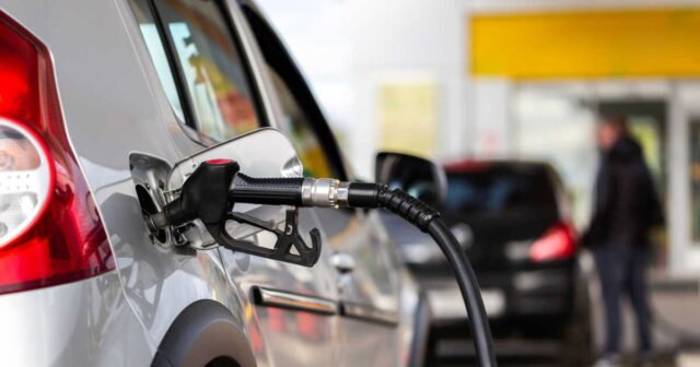1783933212_un-impact-terrible-les-prix-des-carburants-pourraient-de-nouveau-bondir-a-cause-de-la-guerre-au-moye.jpeg