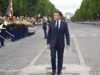 របៀបដែល Emmanuel Macron ចង់ធ្វើក្បួនដង្ហែរនៅថ្ងៃទី 14 ខែកក្កដា ជាការបង្ហាញពីជោគជ័យមួយចំនួនរបស់គាត់។