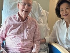 ប្រពន្ធរបស់ Mitch McConnell ចាកចេញពីមជ្ឈមណ្ឌលស្តារនីតិសម្បទាក្នុងអាវរងារ និងរបាំងមុខ ដែលបង្កឱ្យមានការឃុបឃិតថ្មី