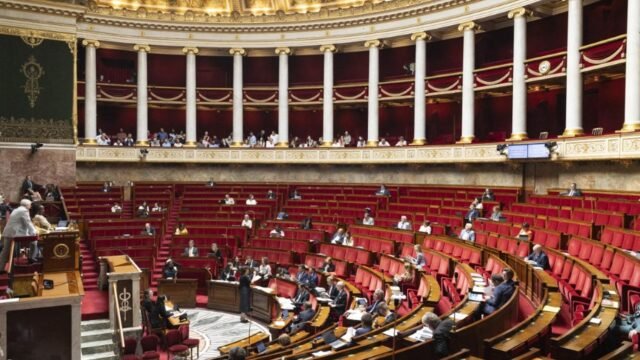1784253117_a597812_upload-1-lbfp7yme57ng-afp-20260522-hl-quentindegroeve-3170444-v1-midres-francepoliticsparlia.jpeg