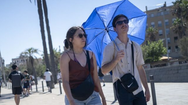 1784254732_1_Heatwave-hits-Barcelona.jpg