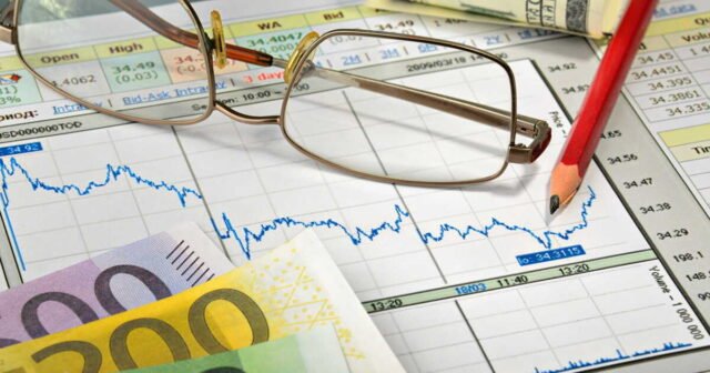 1784291287_gestion-pilotee-ou-libre-comment-choisir-pour-votre-epargne-en-2026.jpg