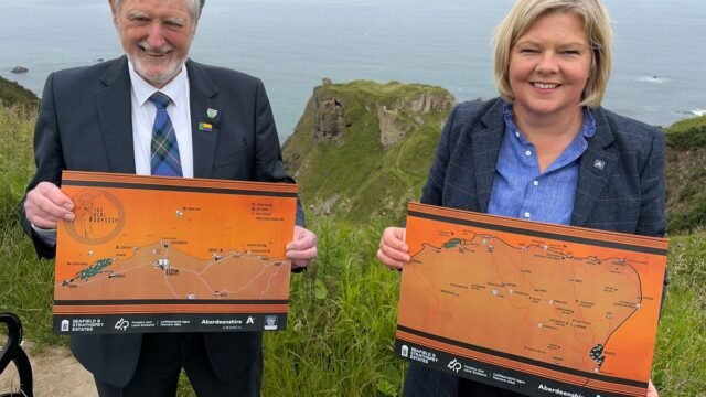 1784632797_0_Cllr-Cowe-and-Cllr-Whyte-Findlater-CastleJPG.jpg