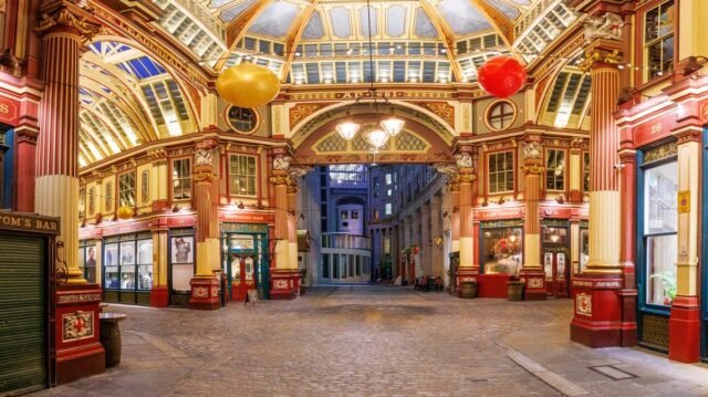 1784650073_0_Leadenhall-Market-in-London.jpg