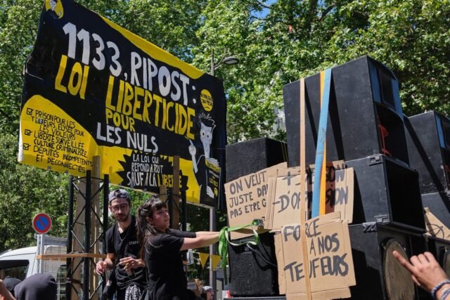 1784696296_2495582-une-manifestation-s-etait-tenue-en-juin-a-paris-po.jpg