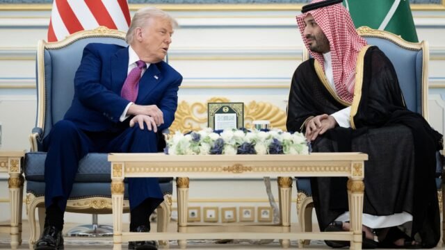 1784700121_Donald-Trump-et-le-prince-heritier-saoudien-signent-un-partenariat-economique-strategique-2080629.jp_.jpeg