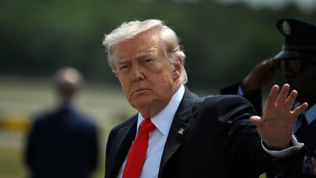 1784875073_9fa88ba_upload-1-nm0dwmy89poi-afp-20260501-a9l88t4-v1-midres-uspresidentdonaldtrumpleaveswashingtone.jpeg