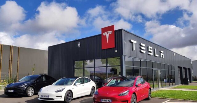 1785027240_la-conduite-quasi-autonome-de-tesla-autorisee-dans-cinq-pays-europeens-la-france-vient-de-dire-non.j.jpeg
