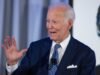 លោក Biden ទម្លាក់ពាក្យបណ្ដឹងដើម្បីរារាំងការចេញសំឡេងថតសំឡេង និងប្រតិចារឹករបស់អ្នកនិពន្ធខ្មោច