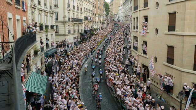 1785136979_b734a13_upload-1-k621kdln7bhi-afp-20260726-c3942fy-v2-highres-topshotcyclingtdf2026stage21.jpg