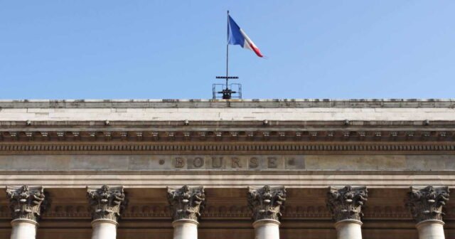 1785141907_cac-40-la-bourse-monte-la-desescalade-des-tensions-avec-l-iran-aura-t-elle-un-effet-durable-sur-le-p.jpeg