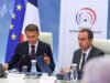 Emmanuel Macron និងរដ្ឋាភិបាលបានប្រមូលផ្តុំ ប៉ុន្តែស្ថិតនៅក្រោមសម្ពាធ