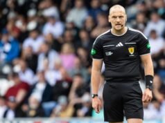 Sean Murdoch ថ្កោលទោសគ្រូបង្វឹក St Mirren លោក Craig McLeish ថា “គួរឱ្យស្អប់ខ្ពើម” ខណៈដែលអតីតអាជ្ញាកណ្តាលរិះគន់ SFA