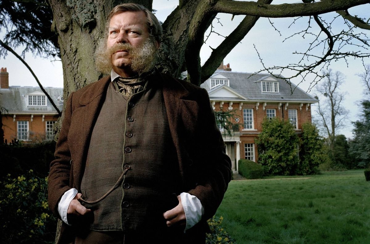 WARREN CLARKE ជា Boythorn BBC ONE