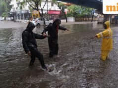 ទីក្រុង Mumbai ភ្លៀង LIVE៖ ផ្លូវត្រូវបានបិទ រថភ្លើងត្រូវបានលុបចោល ពន្យារពេល ខណៈភ្លៀងកំពុងបង្កការបំផ្លិចបំផ្លាញ ចំពេលមានការជូនដំណឹងពណ៌ក្រហមរបស់ IMD