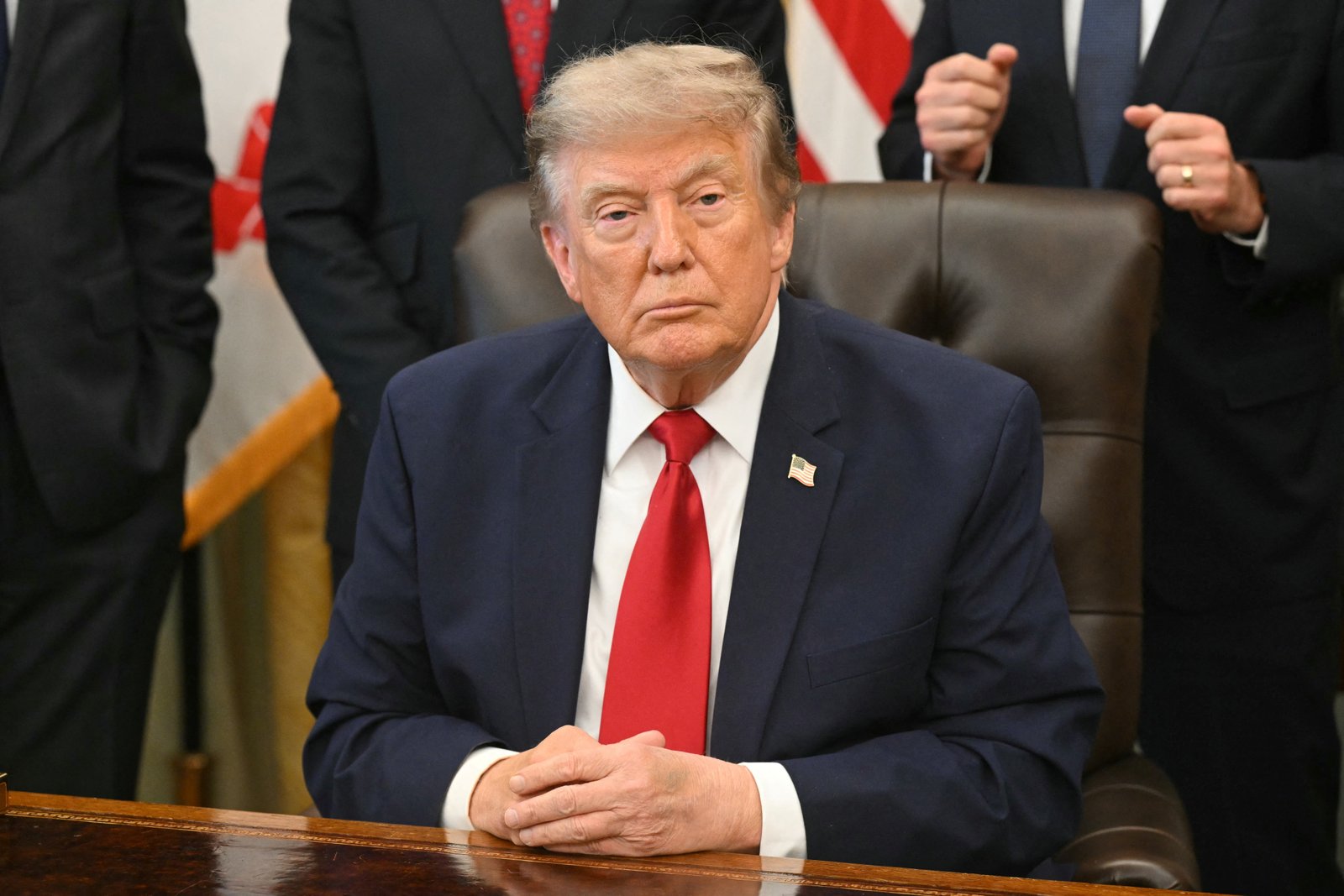 នៅក្នុងរដ្ឋបាល Trump ទីពីរ មន្ត្រីគណៈរដ្ឋមន្ត្រីដែលបានបញ្ជាក់ដោយព្រឹទ្ធសភាចំនួន 27 នាក់បានចាកចេញពីមុខតំណែងរបស់ពួកគេ។