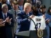 Trump សរសើរ Dodgers ថាជា “ម៉ាកដ៏អស្ចារ្យមួយ” ក្នុងអំឡុងពេលដំណើរទស្សនកិច្ចរបស់គាត់ទៅកាន់សេតវិមាន។