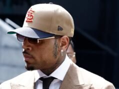 Chris Brown នៅក្នុងតុលាការ៖ តារាចម្រៀង R&B សារភាពកំហុសចំពោះរឿងស្នេហា បន្ទាប់ពីឧប្បត្តិហេតុក្នុងក្លឹបរាត្រី Mayfair
