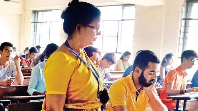 3-0-101558667-20190221-MUM-BKR-HSC-exams-008-0_1679852917398_1784222663882_05a819d0-3ce4-419c-aafb-c.jpeg