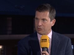 Tim Henman សារភាពថាវីដេអូរបស់ BBC នៃការយំរបស់តារា Wimbledon គឺពិបាកមើលណាស់ | កីឡាវាយកូនបាល់ | កីឡា