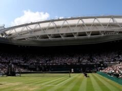 អ្នកអត្ថាធិប្បាយ Wimbledon ‘ស្រក់ទឹកភ្នែក’ បន្ទាប់ពីការវាយប្រហារដ៏ឃោរឃៅរបស់ BBC | កីឡាវាយកូនបាល់ | កីឡា