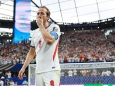 Harry Kane ទម្លាយភាពស្ងៀមស្ងាត់របស់ខ្លួនបន្ទាប់ពីខូចចិត្តនៅ World Cup ក្នុងប្រទេសអង់គ្លេស | បាល់ទាត់ | កីឡា