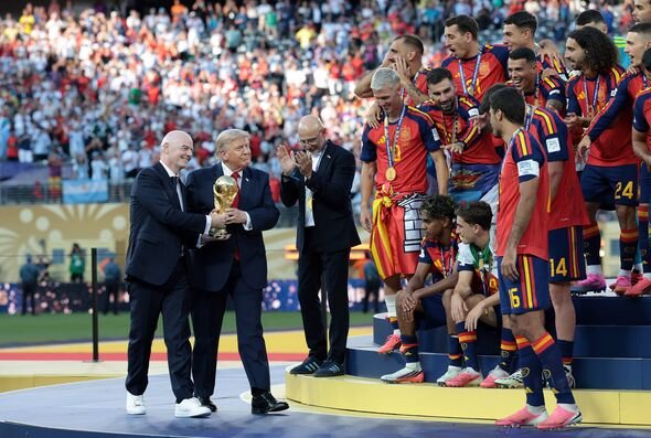 Gianni Infantino និង Donald Trump Gianni Infantino និង Donald Trump