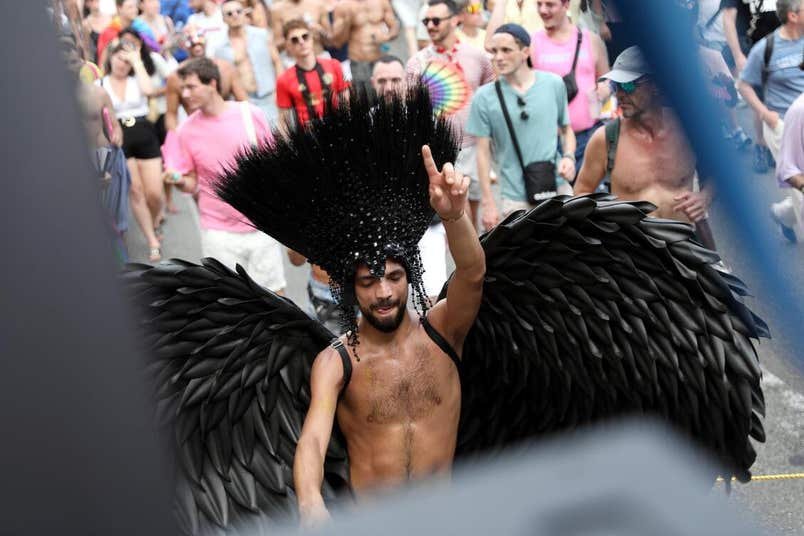 ក្បួនដង្ហែ Pink Parade នៅលើ Promenade des Anglais ក្នុងទីក្រុង Nice នៅថ្ងៃទី 11 ខែកក្កដា ឆ្នាំ 2026។