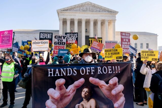 Defunding_Abortion_Providers_What_to_Know_45949.jpg