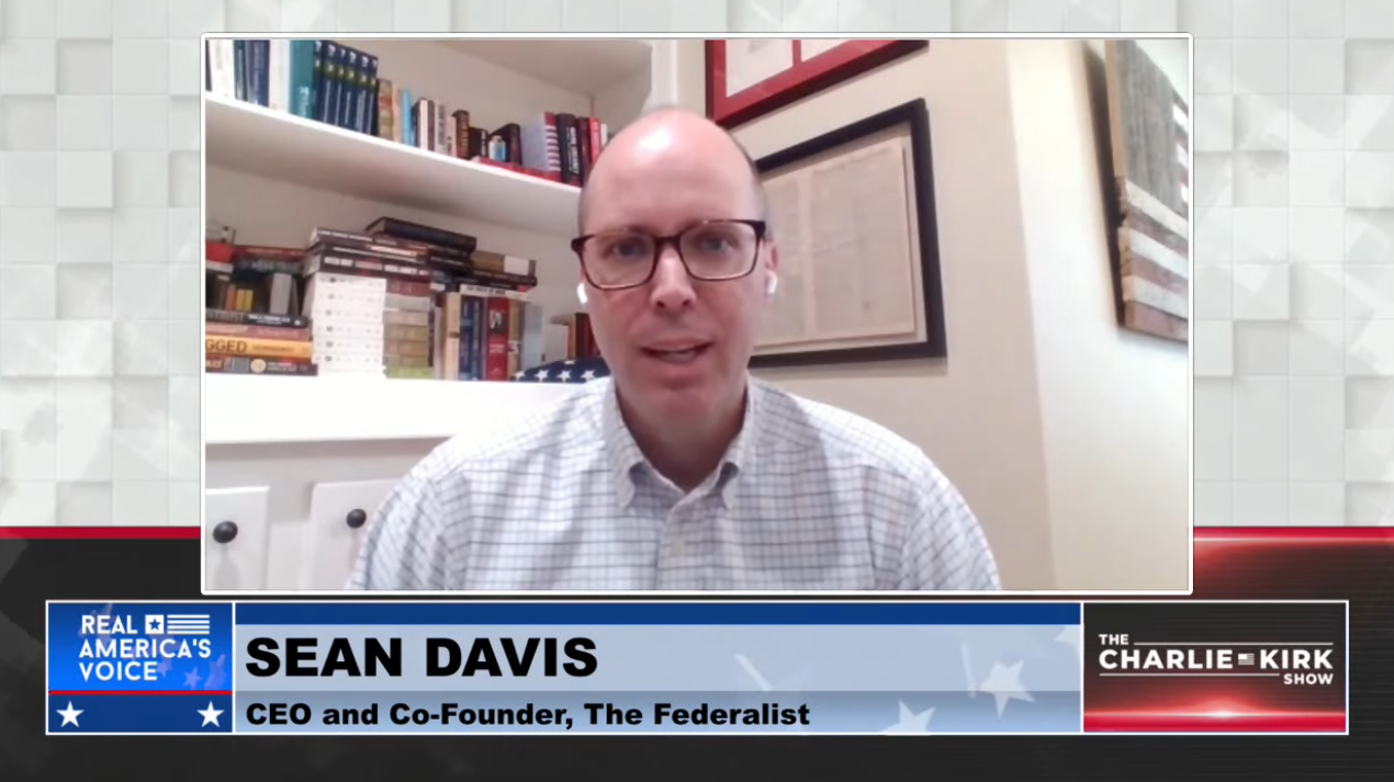 Sean Davis របស់សហព័ន្ធបានអំពាវនាវឱ្យមានការហាមប្រាមលើជនបរទេសដែលមានផ្ទៃពោះទាំងអស់ និង 