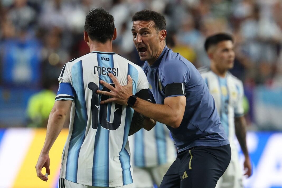 Lionel Messi និង Lionel Scaloni