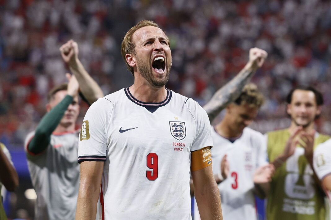 Harry Kane អបអរ Harry Kane អបអរ