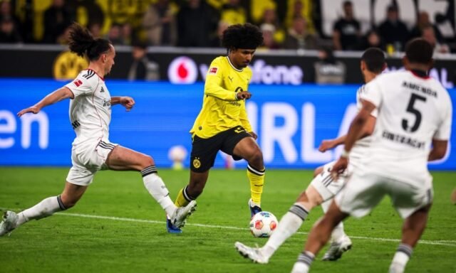 borussia-dortmund-v-eintracht-frankfurt-bundesliga-1-1000x600.jpg